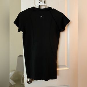 Lululemon swiftly tech